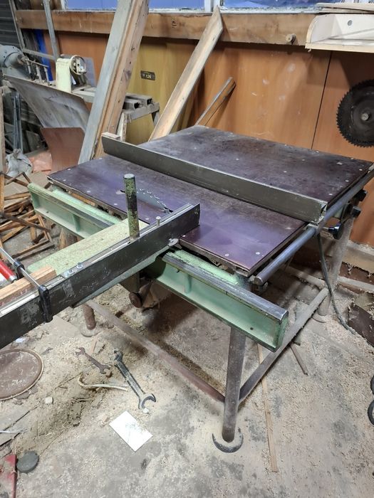 Циркуляр за дърво