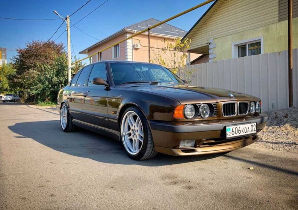 Бампер бмв е34 е36 е38 Е39 пороги спойлер накладка туманки БМВ е34 е36