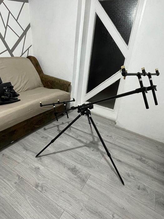 Vând Rod Pod 3 posturi