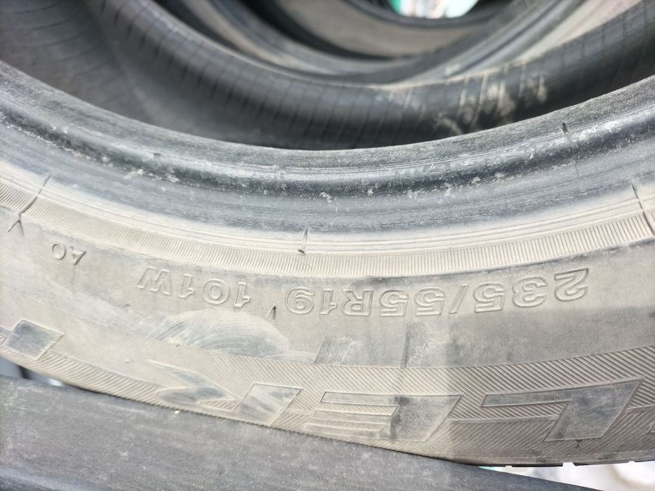 Продам автошины на 19