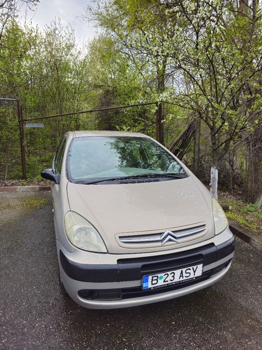 Vând Citroën Xsara Picasso