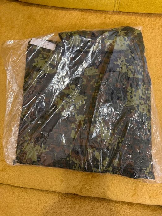 Камуфлажен панталон