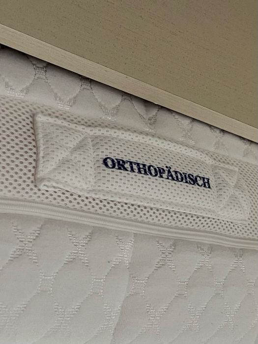 Продам Матрац 160/200