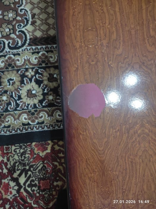 Stol sotiladi srochna