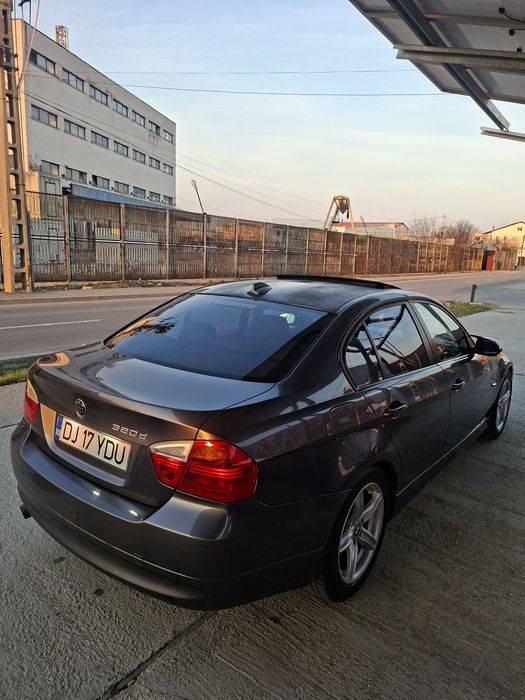 Bmw E90 320d 163 cp automat.