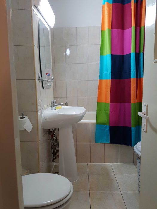 Inchiriere apt 2 camere decomandate, Piata Cetate ,str.Costaforu