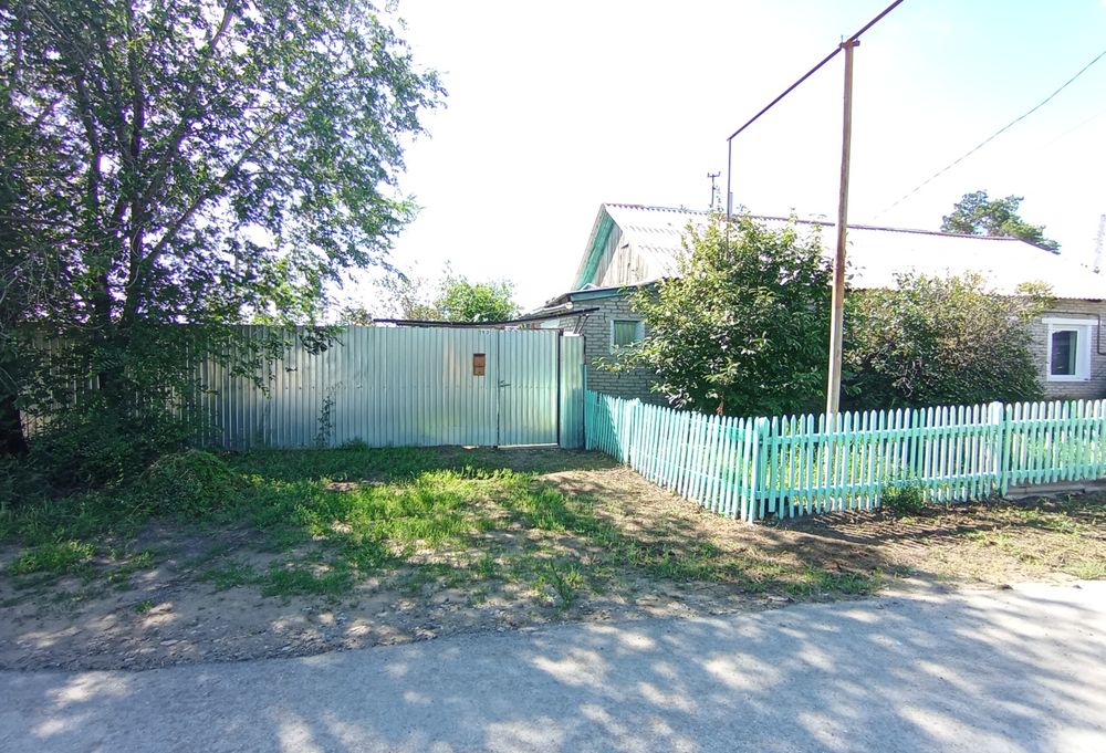 Продам 1/2 дома в г.Тобыл