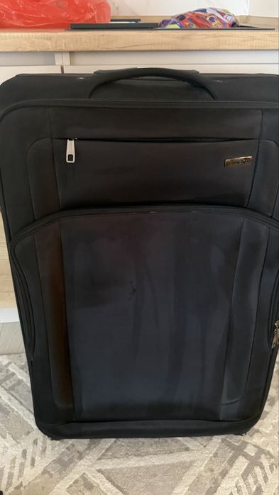 Чемодан большой