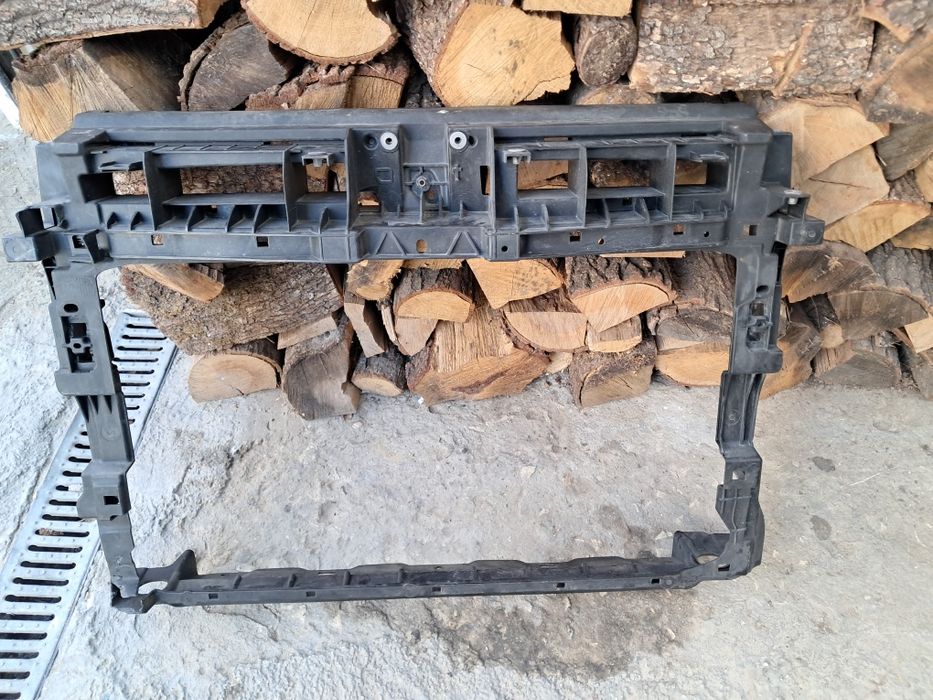 Предна Основа очиларка Seat Tarraco