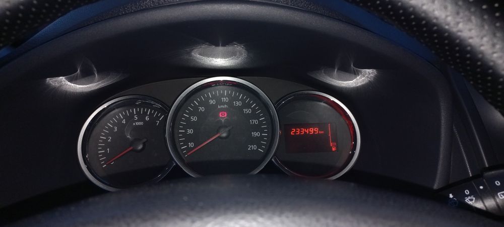 Dacia sandero 2015