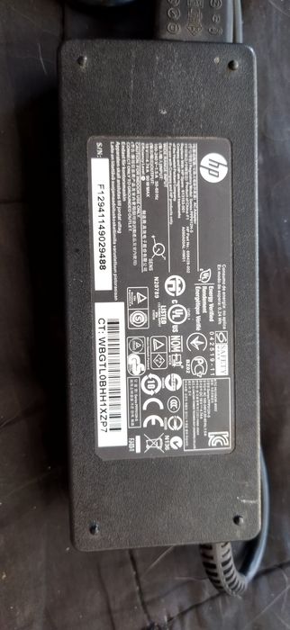 Зарядное устройство для ноутбука