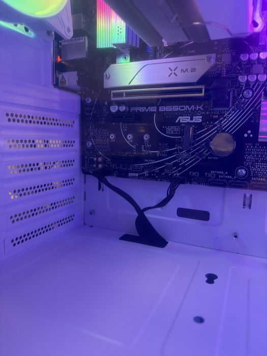 Sistem Desktop Nou AMD Ryzen 5 8gen 16g d5 512g nvme Radeon 760M