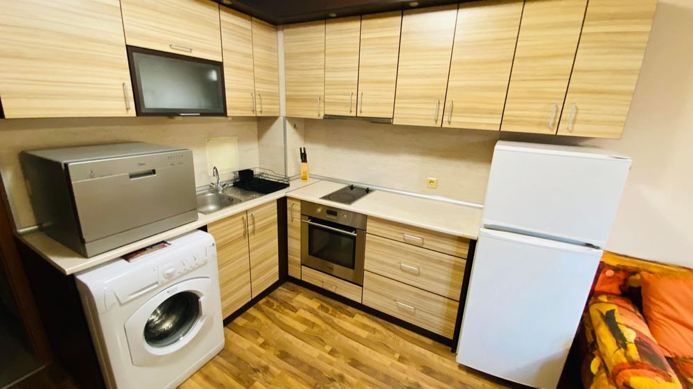 Дава се под наем Двустаен апартамент в Бургас, Славейков - 63 кв.м за 433.5 € - Снимка #7