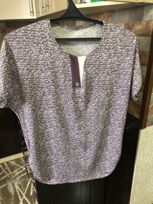 Продам платья,кофты 50 - 52 р-р.