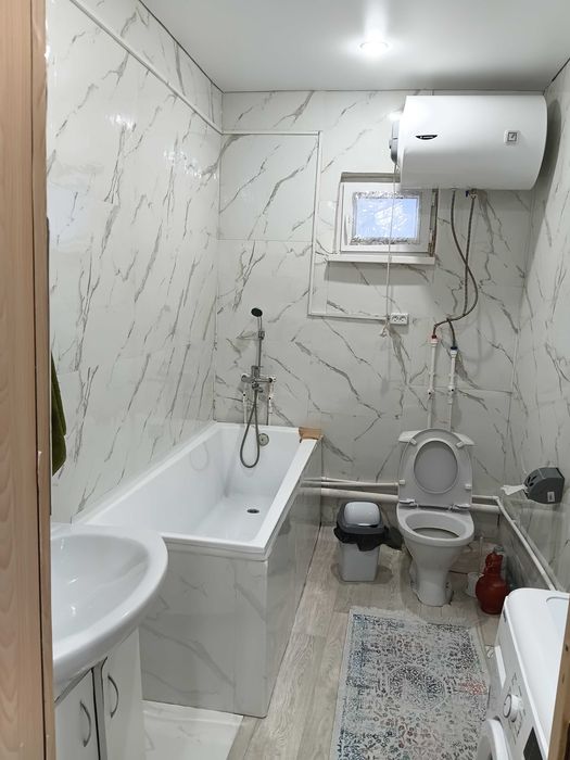 Продам квартиру .