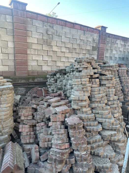 Брюсчатка с бордюрами. ТОРГ