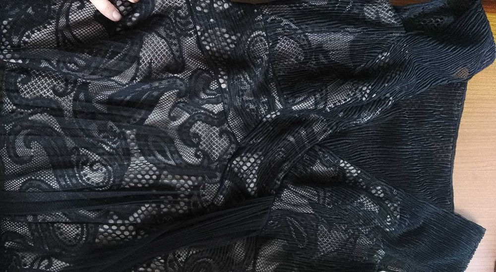 дамска бална рокля  заедно с безплатна дамска  бална чанта