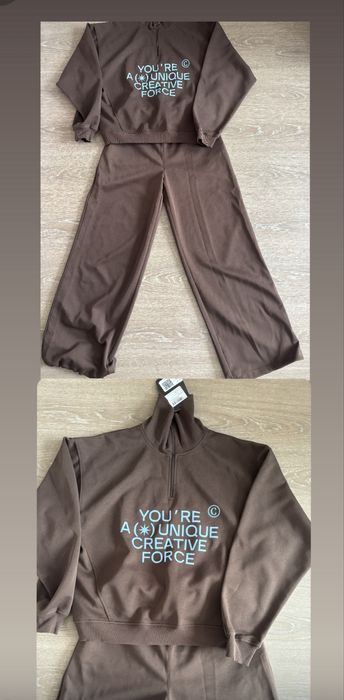 Продам костюм новый