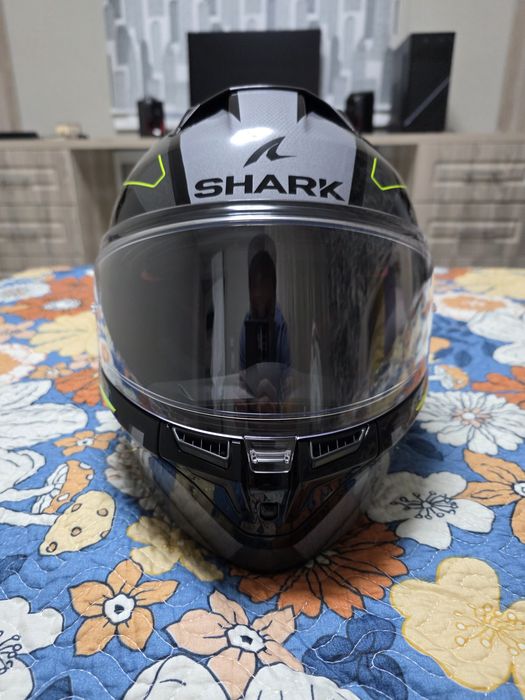 Продам новый шлем shark d-skwal 3
