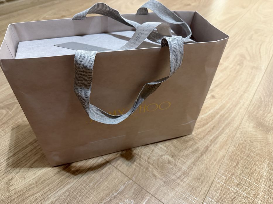 Туфли Джимми чу