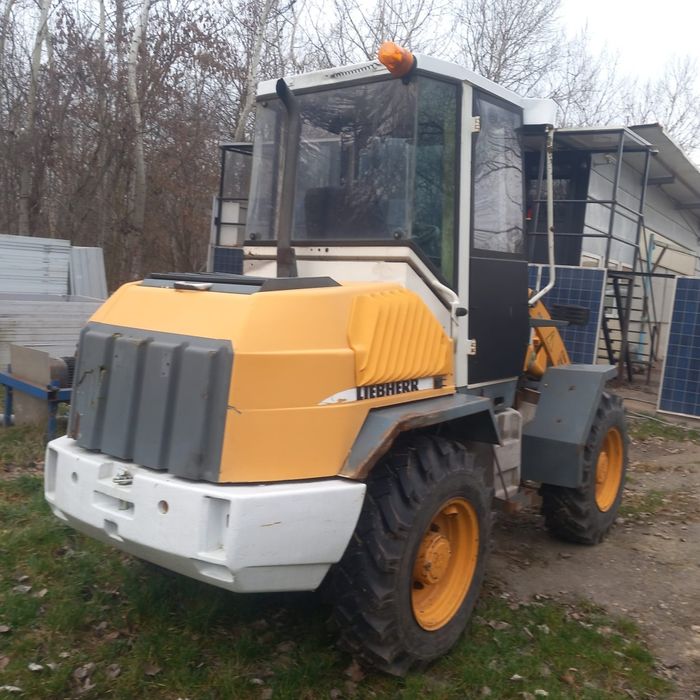 Volă..încărcător frontal..5T