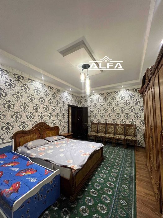 Buxoroda kvartira uy xonadon sotiladi 2 xonali 68m² 1-qavat.