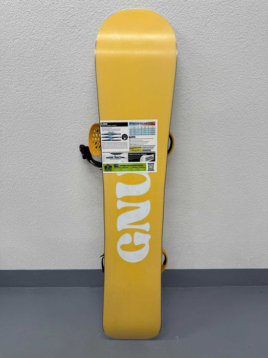 placa snowboard noua gnu b-nice L145cm