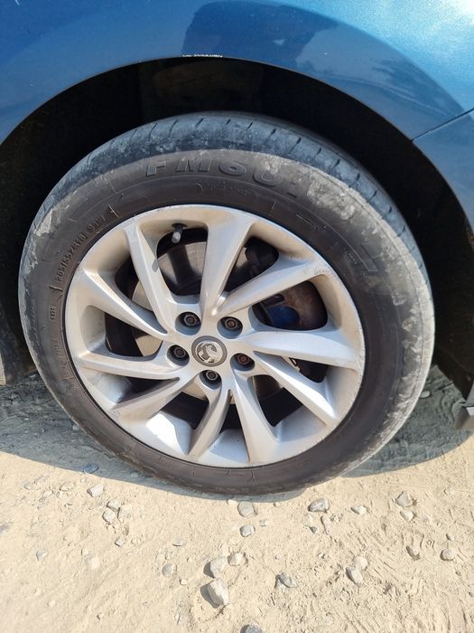 Dezmembrez  opel astra k