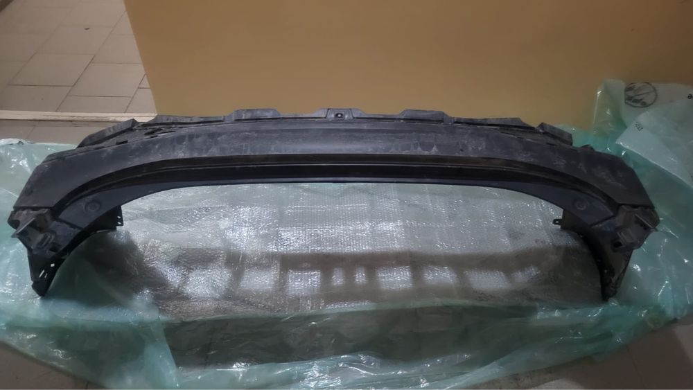 Продам бампер для Kia sportage