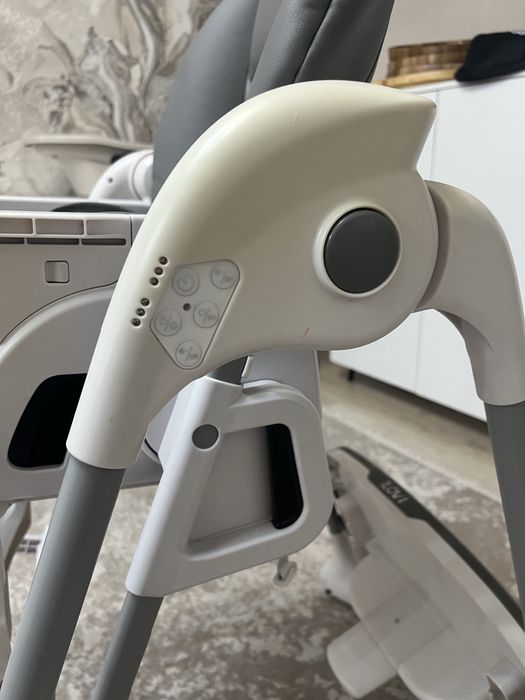 Детский стул для кормление