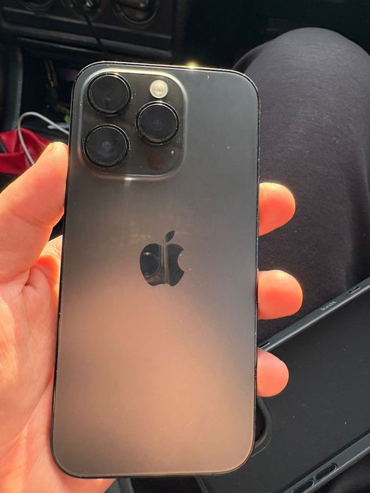 Продам айфон 14 про