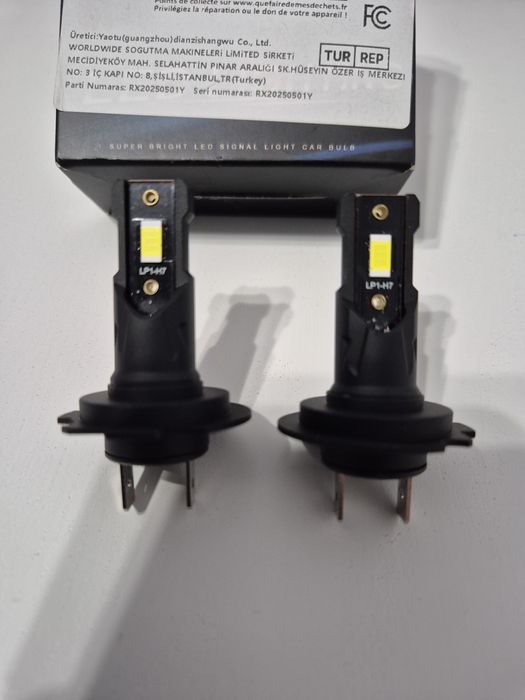 Set 2 becuri Led H7