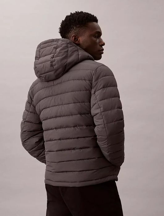 Продам куртку Calvin Klein