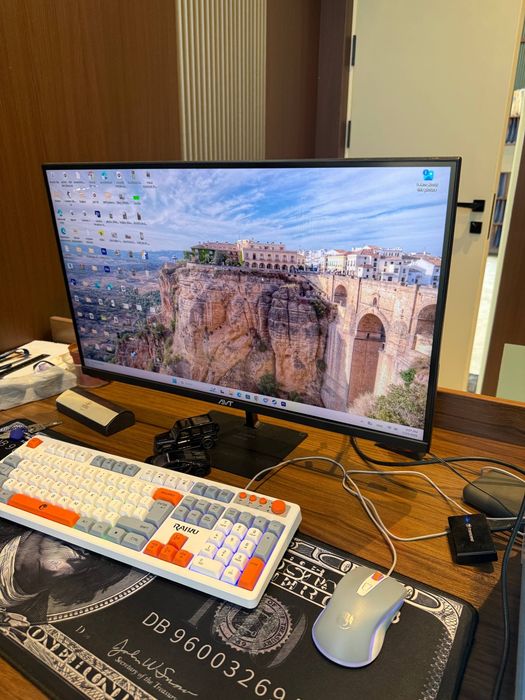 Monitor AVT | Монитор