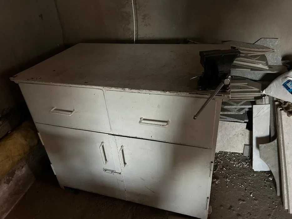 Верстак металлический