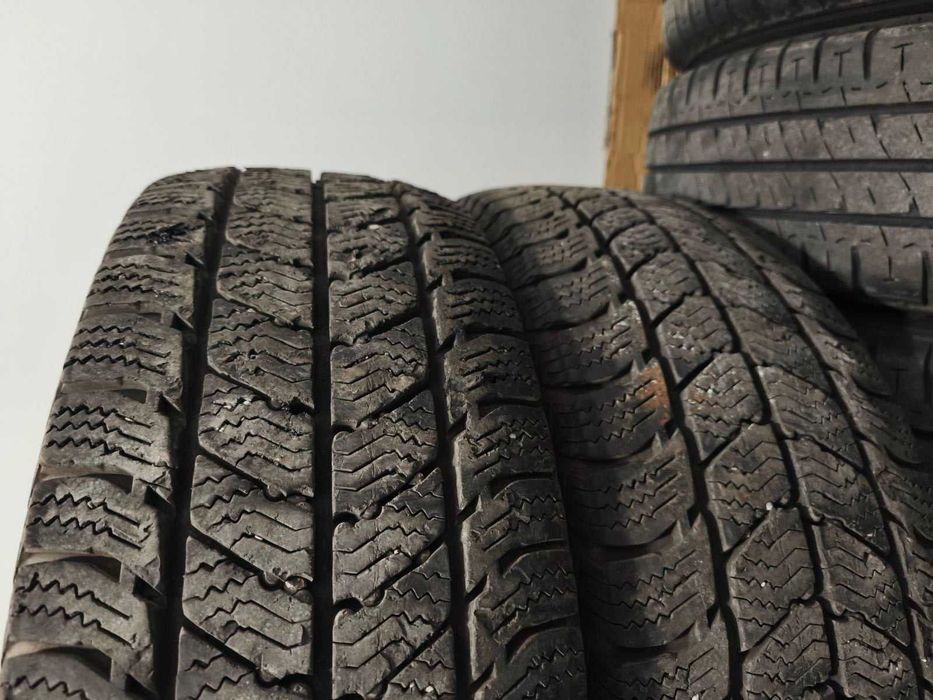 2 броя зимни гуми за бус SEMPERIT VAN GRIP-3 215/65 R16