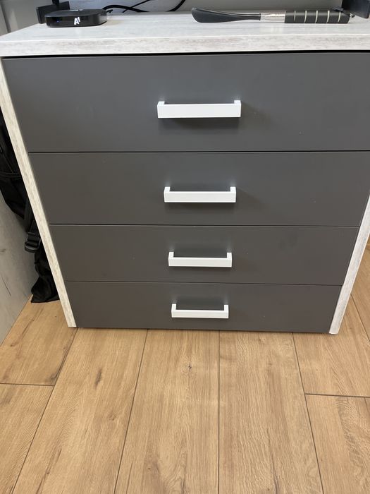 Спалня обзавеждане