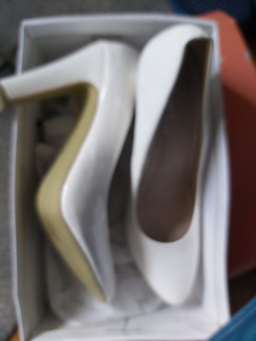 Pantofi ALBI Luciosi