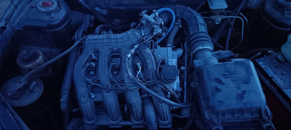 Двиготель ваз 16 клоп. 126й