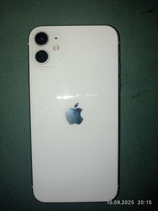 iPhone 11, требует прошивки