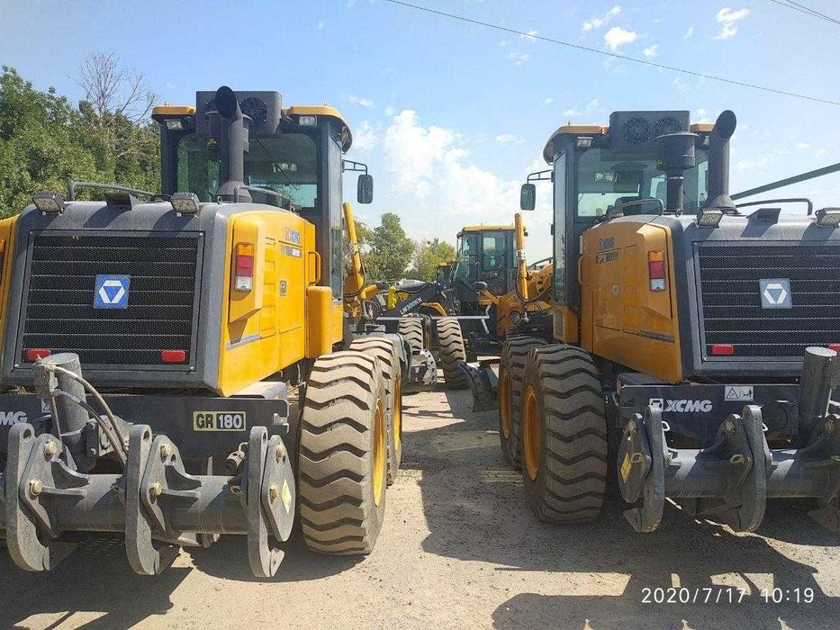 на Складе! Автогрейдер XCMG GR180 таер