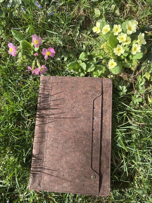 Уникален тефтер с визитник