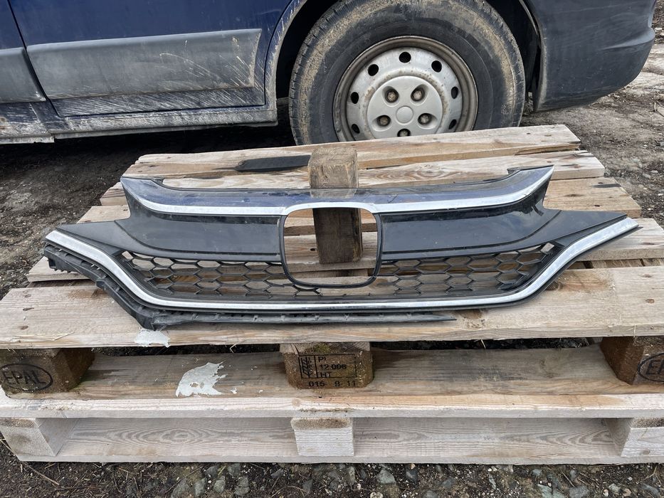 Решетка Honda Jazz Хонда Джаз 2018-2020г