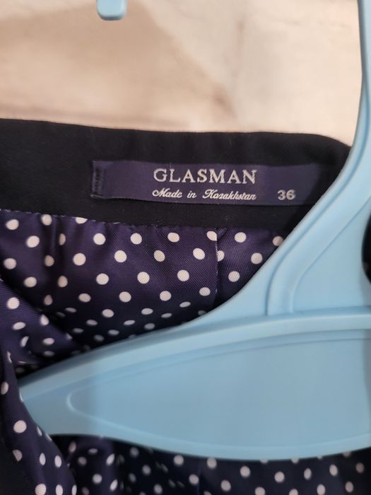 Продам формы школьные б.у.