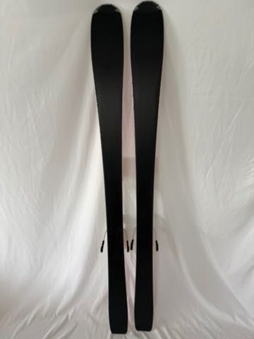 Ski Schiuri all-mountain Dynastar Legend W75 149 cm