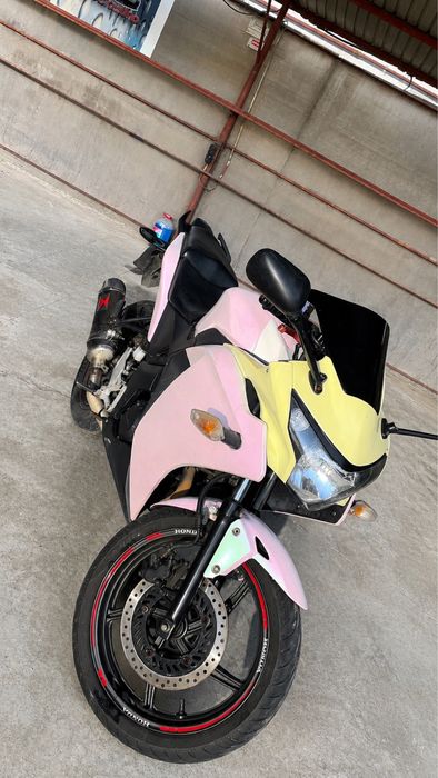 Se vinde honda cbr