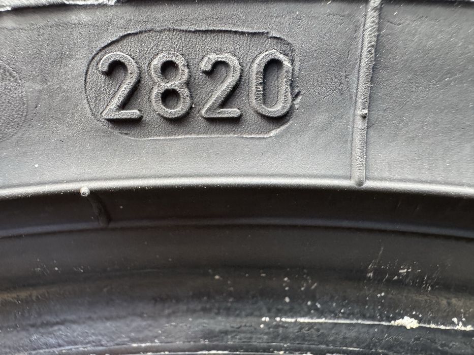 Автомобилни гуми 225 50 17 Goodyear
