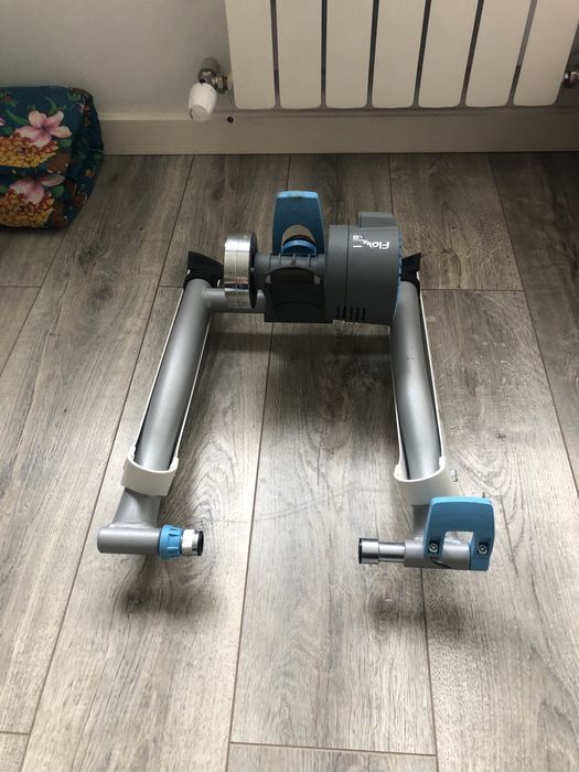 Велостанок Tacx Flow Smart Trainer