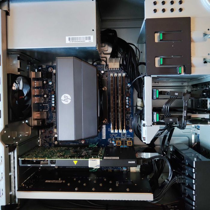 HP Z440 Workstation Xeon E5-1680v4 48GB Ram DDR4 ECC