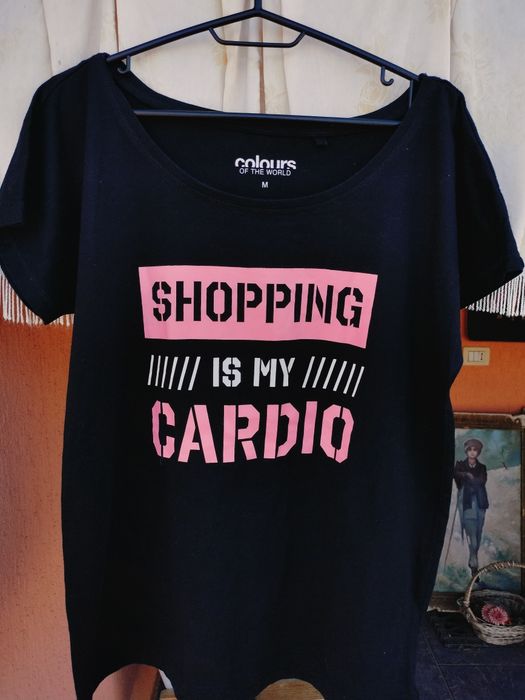 Tricou damă Colours of the World – Negru, imprimeu „Shopping is my cardio”, mărimea M